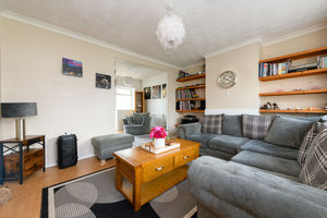 Sitting Room- click for photo gallery